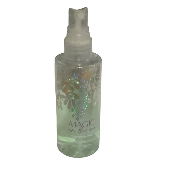 Bath & Body Works Magic In The Air Fragrance Mist 3 Fl Oz 88 mL USED - Picture 1 of 3